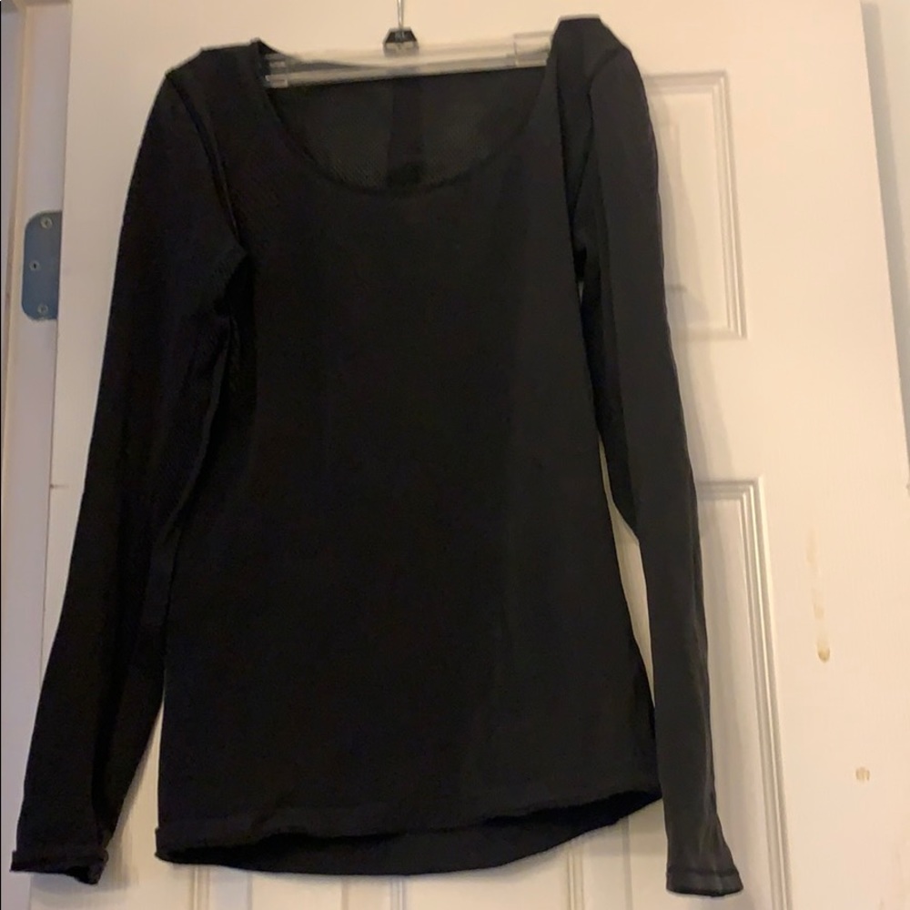 Lululemon top